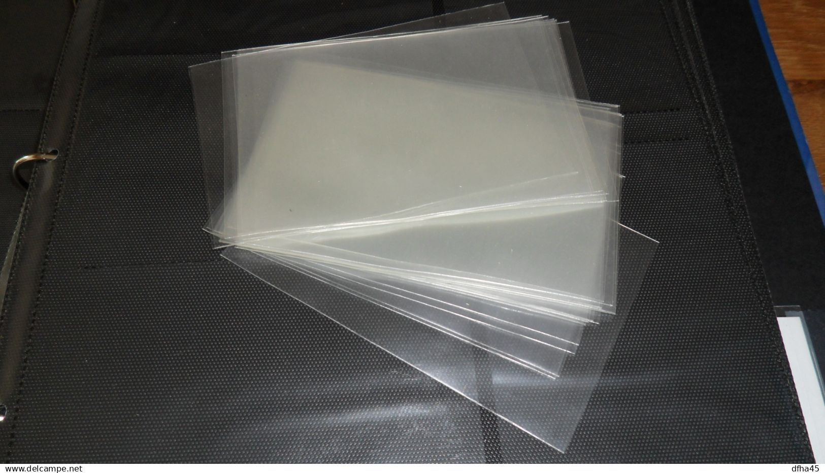 PROTECTION , ETUI PLASTIQUE NEUTRE POUR CARTES POST. 95x145